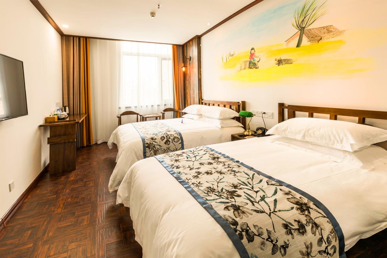 Nostalgia Hotel Near Tianjin Polar Ocean Word- Tianjin Fonte Joy World, 10 Minutes Drive Away From Tianjin Tanggu High-Speed Railway Station, Free Ice-Cream, Mineral Water, Snacks And Laundry Service, English Communication Well Exteriér fotografie