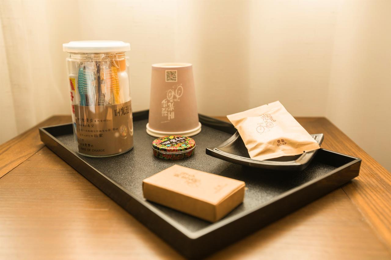 Nostalgia Hotel Near Tianjin Polar Ocean Word- Tianjin Fonte Joy World, 10 Minutes Drive Away From Tianjin Tanggu High-Speed Railway Station, Free Ice-Cream, Mineral Water, Snacks And Laundry Service, English Communication Well Exteriér fotografie